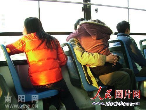 苏州公交门+苏州333路公交车