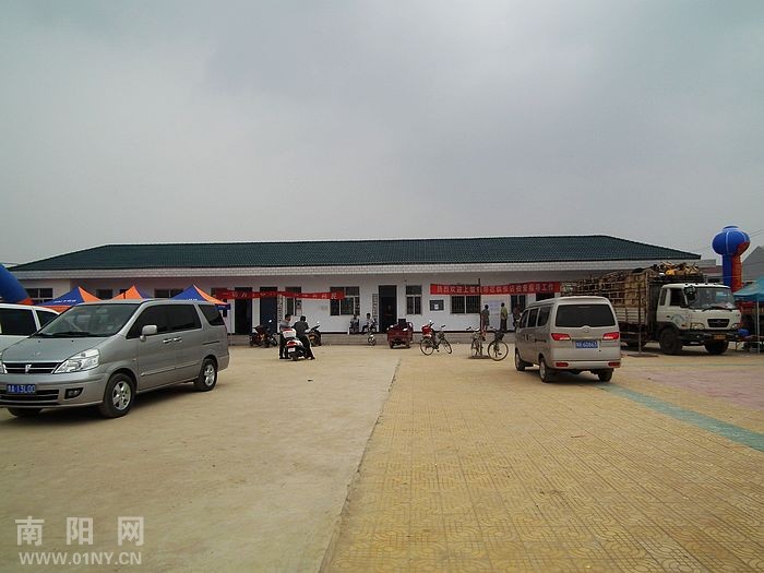 [网记在行动]南水北调淅川移民顺利入住唐河张