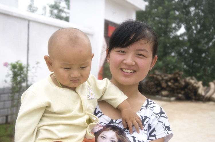 幸福写在脸上走在脚下