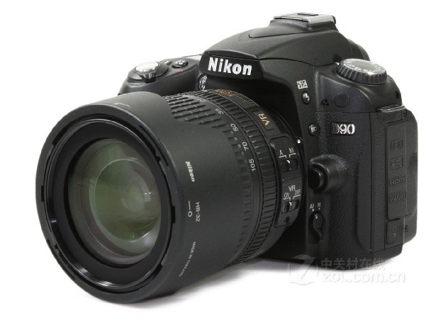 NIKON D90