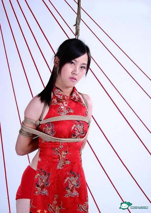 捆绑女孩儿 !-南阳爱玩团-36行社区-bbs.01ny.c