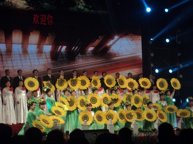 银基 常学福图片