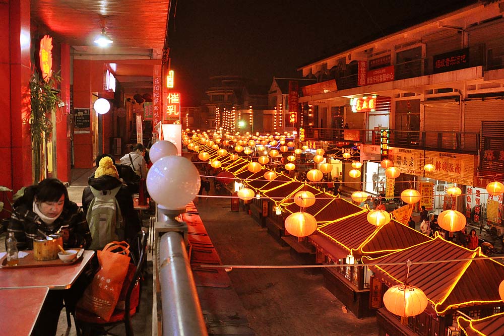 天津鼓楼海鲜夜市