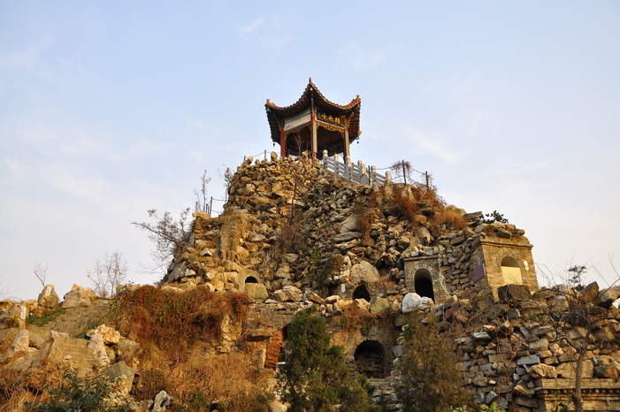 南阳历史建筑——王府山