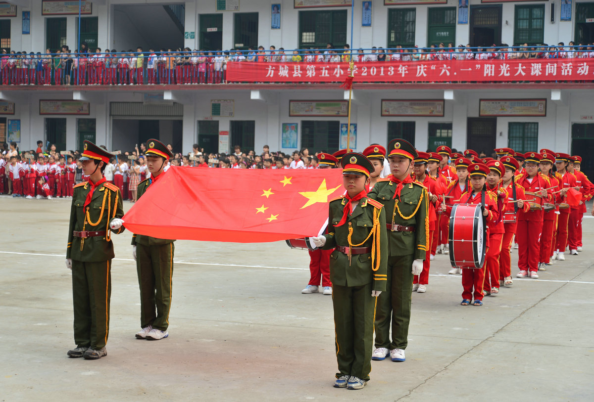 方城城关五小大课间活动掠影