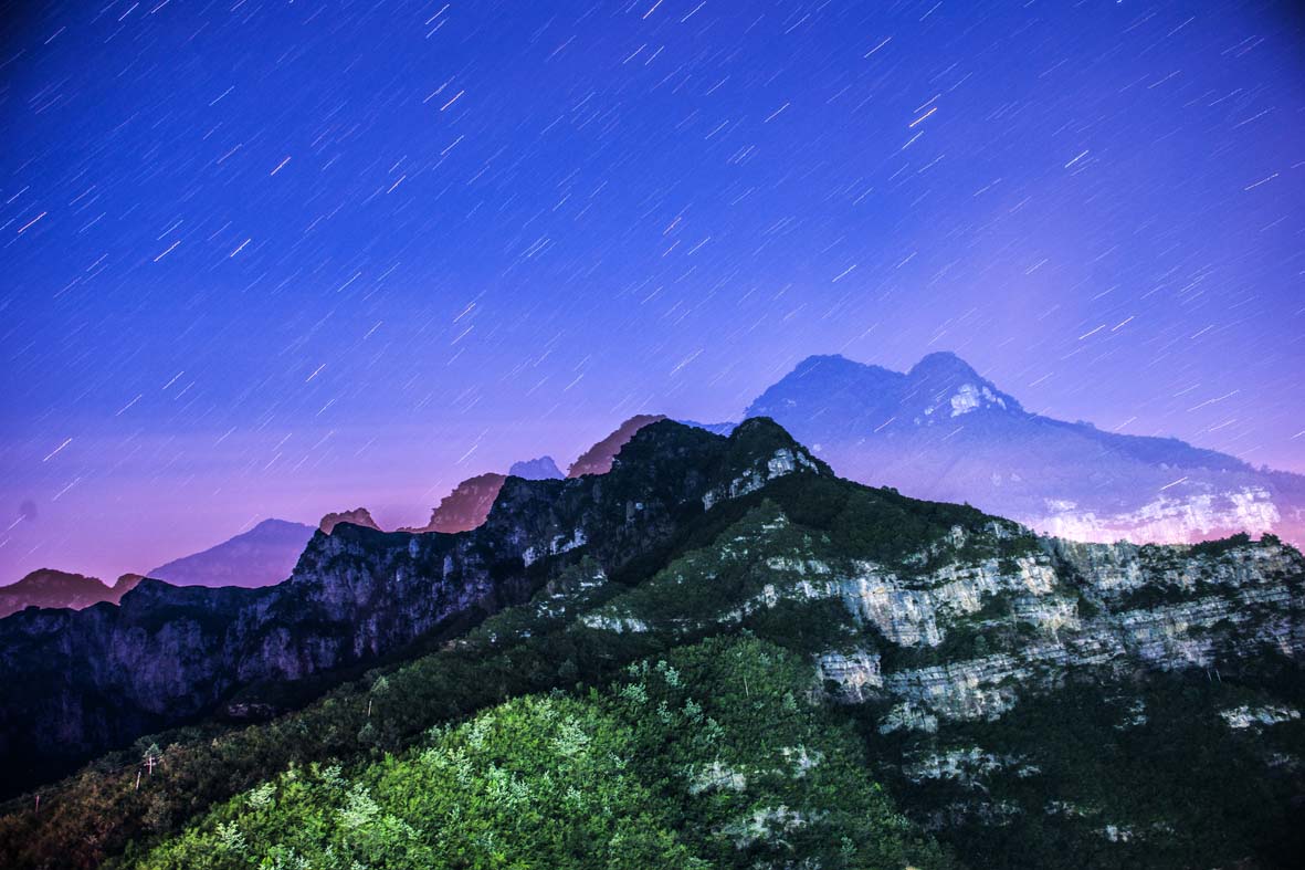 天界山夜景-行摄风光-36行南阳社区-36.01ny.cn