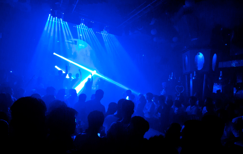 疯狂KTV·上上酒吧!