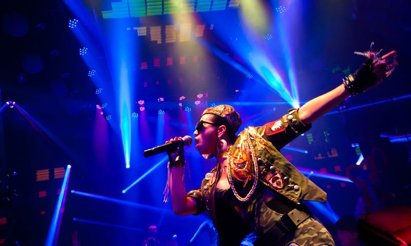 疯狂KTV·上上酒吧!