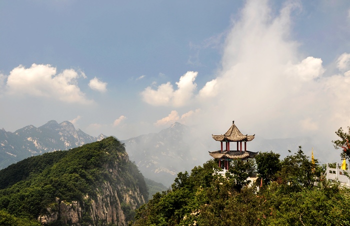 采风北顶五朵山