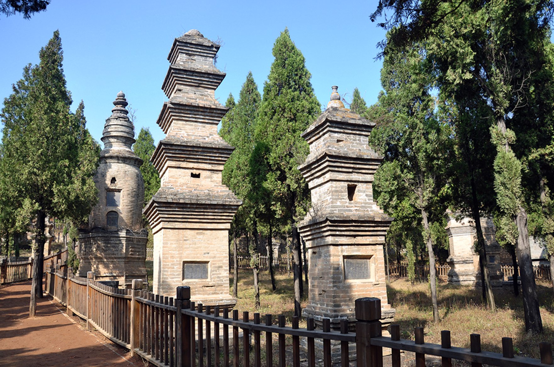 晚秋游少林寺(二)少林寺塔林