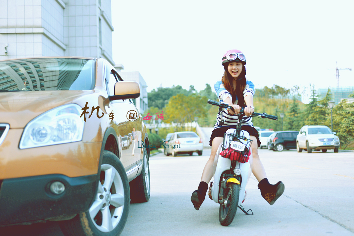Ƭ 081.jpg