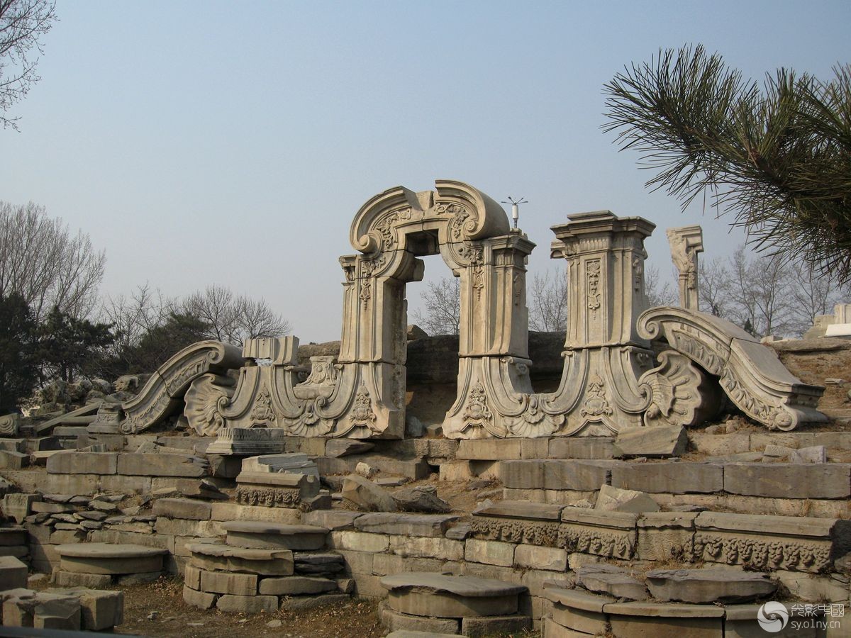 圆明园遗址公园大水法遗址