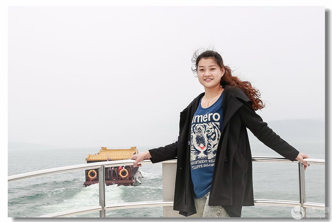 沧浪海上偶遇新手-社区图集-36行南阳美女-36美女热裤照图片