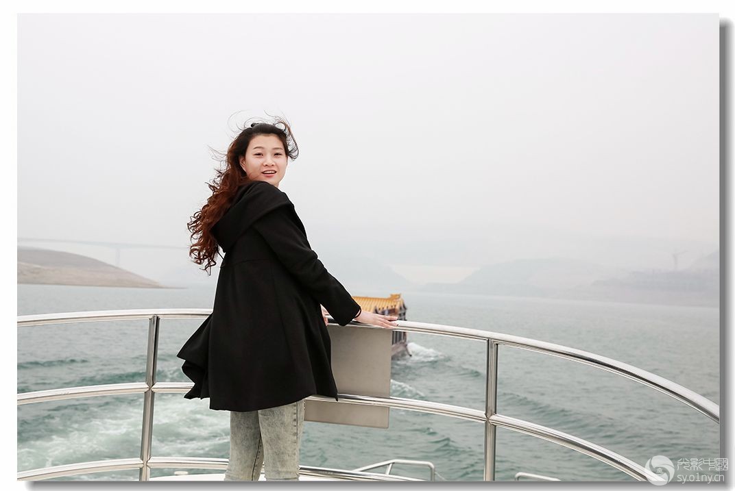 沧浪海上偶遇社区-美女军团-36行南阳图集-3681新手巨乳美女90图片