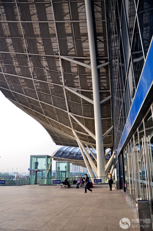 风雨南阳部武汉高铁站采风拍摄活动纪实