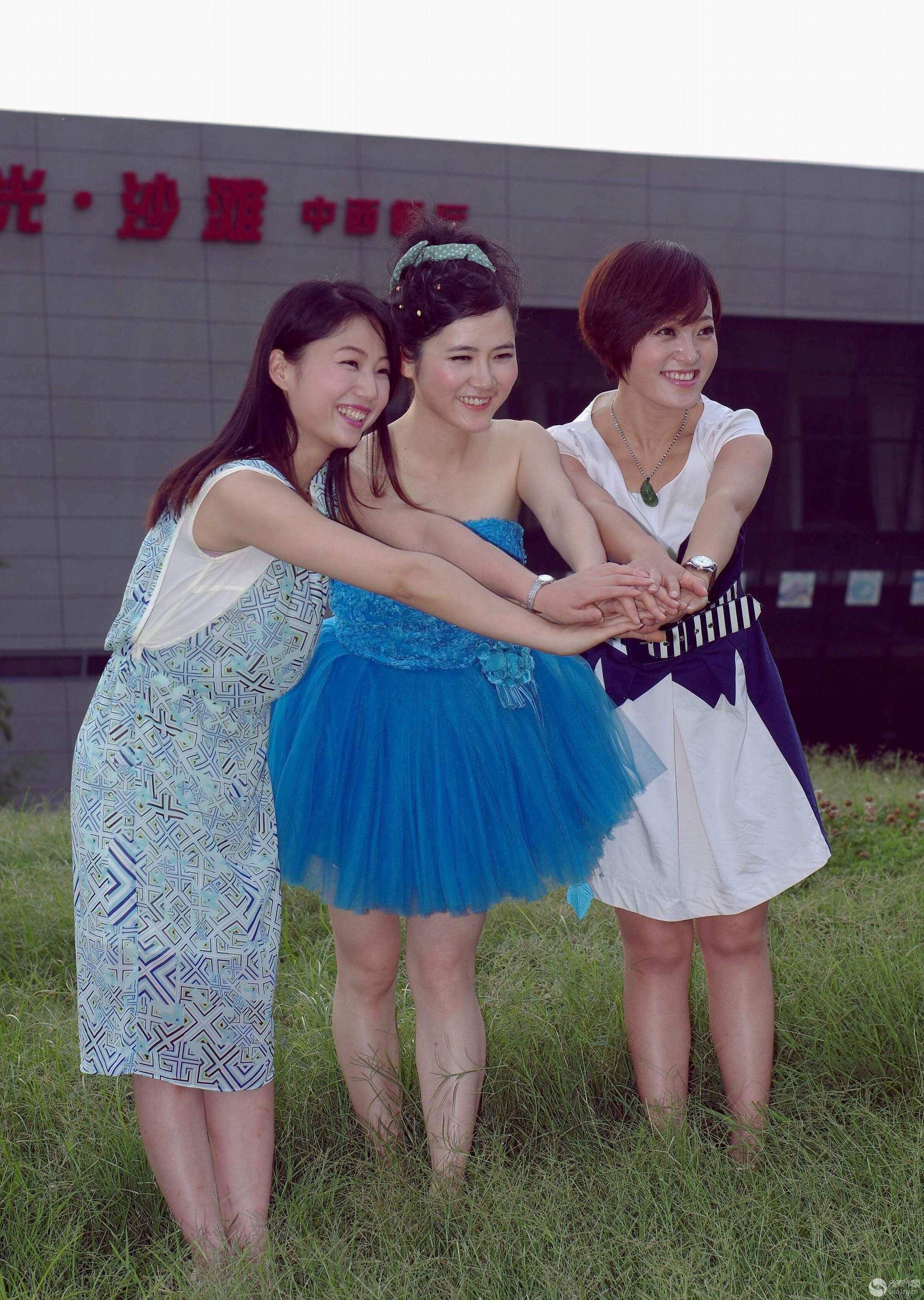 李宁园的美女们-拍客贴图-36行南阳社区-36.01ny.cn