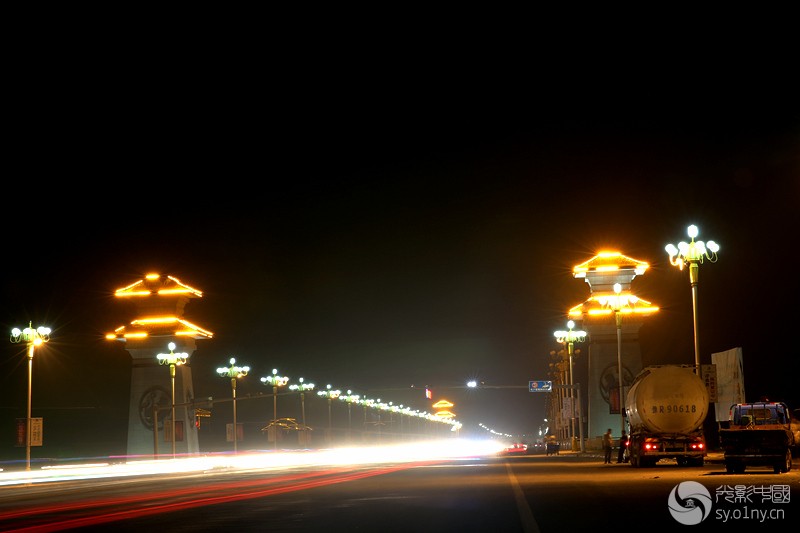 南阳大桥夜景