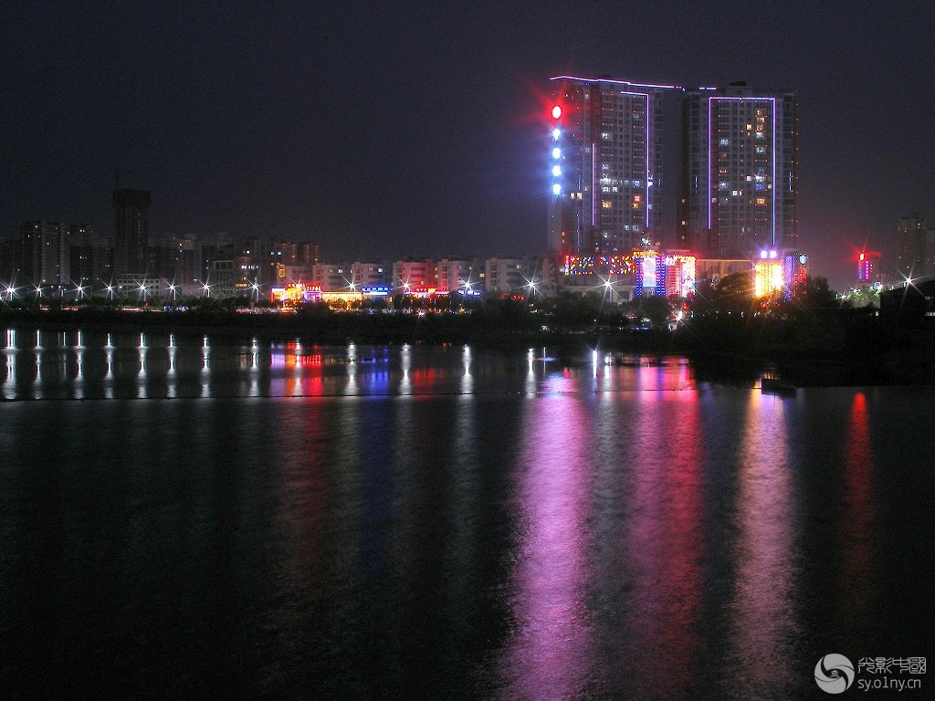 南阳卧龙大桥夜景