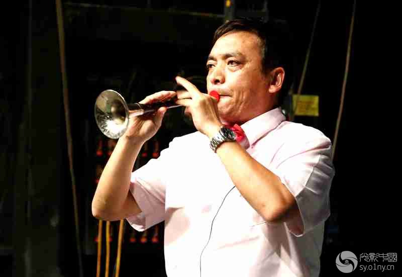 迎通水文艺演出--唢呐独奏-新闻纪实-36行南