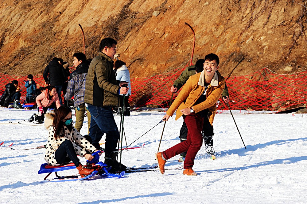 七峰山滑雪场花絮〈二〉