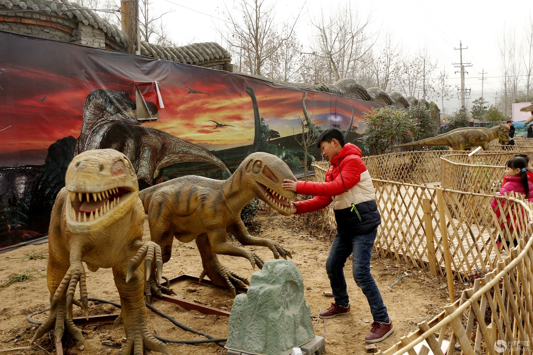 桐柏新建的恐龙公园-新闻纪实-36行南阳社区-