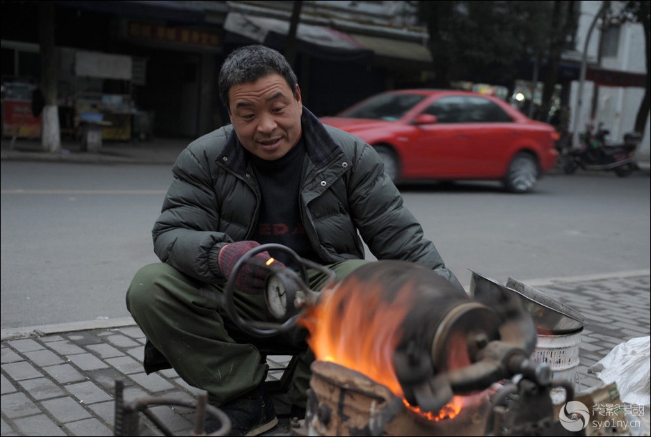 回味传统味道 走红美国的老式爆米花机