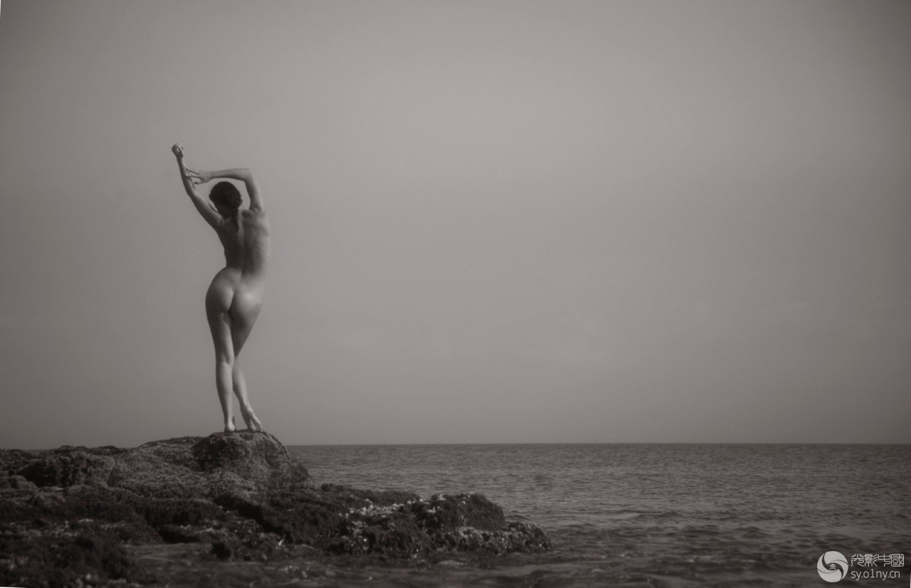 摄影如绘画般写意 大师镜头下的人体美学-摄影
