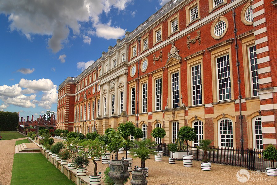 伦敦汉普顿宫-风光-36行南阳社区-36.01ny.cn -