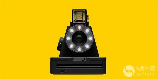 Polaroid-I1-2.jpg