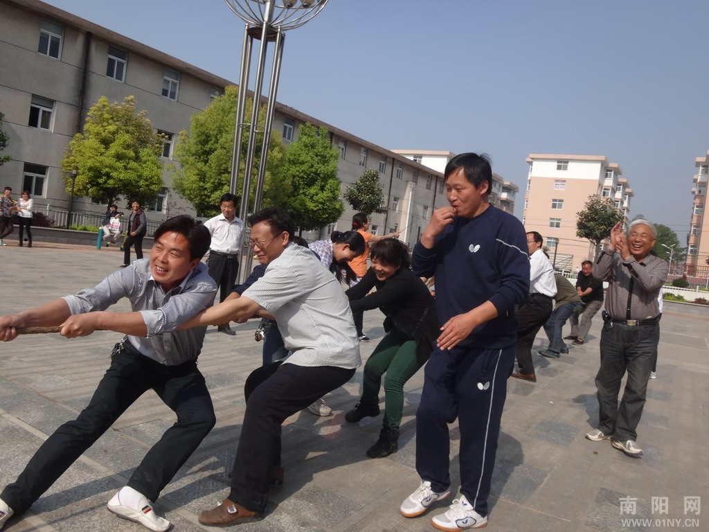 南召县云阳镇人口_南召县云阳镇第四届桃花节开幕