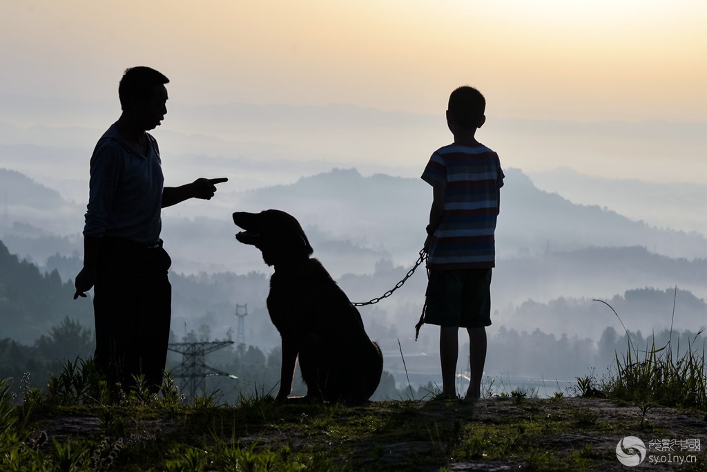那山那人那狗-行摄风光-36行南阳社区-36.01n