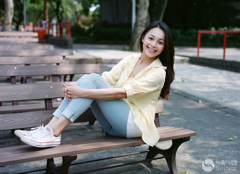 Fujifilm_FL_2.jpg