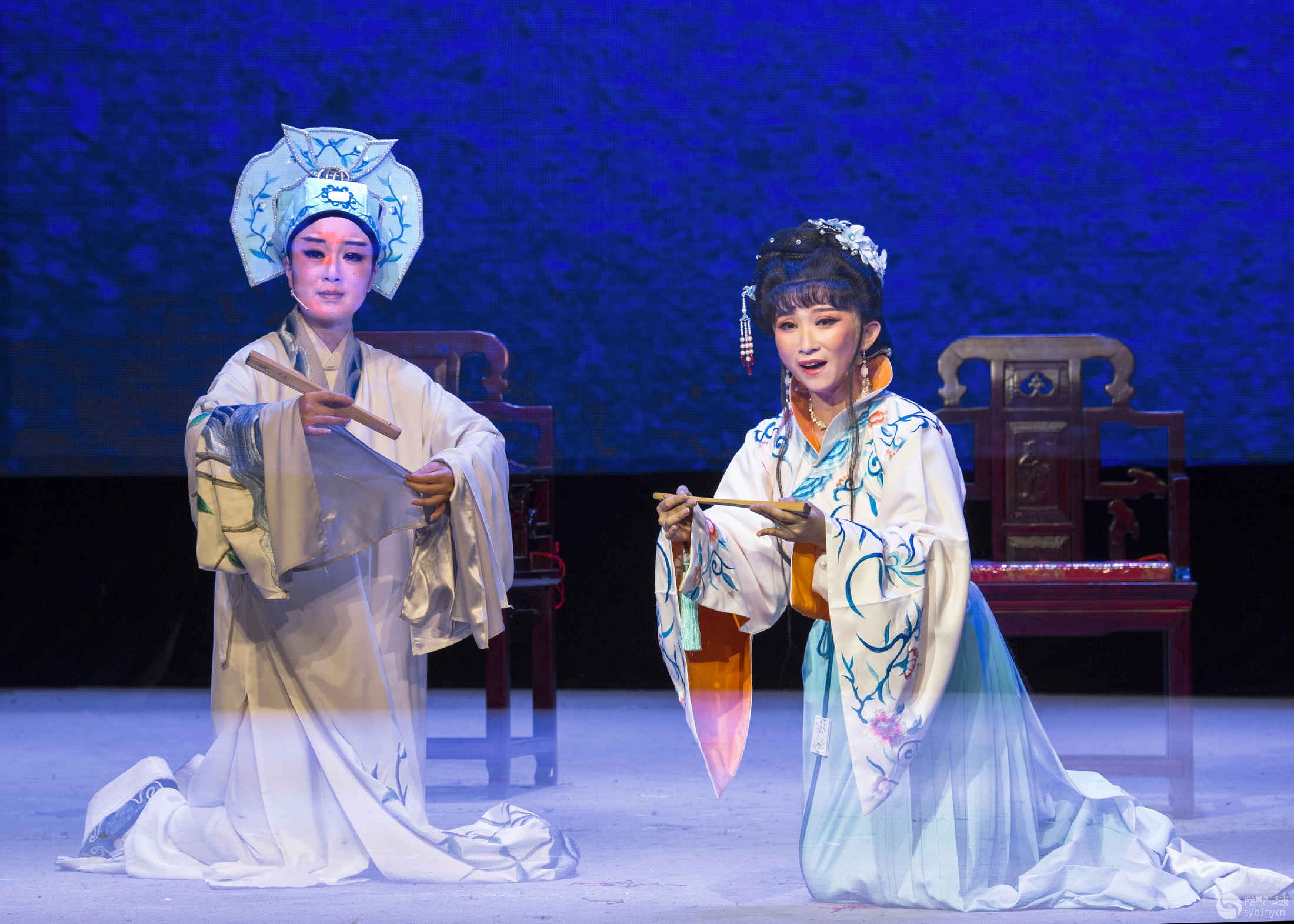 越剧《梁祝·楼台会》4