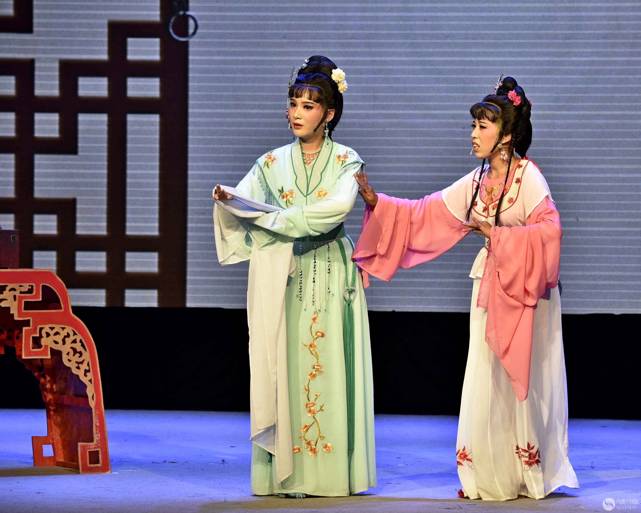 越剧《西厢记·红娘》2