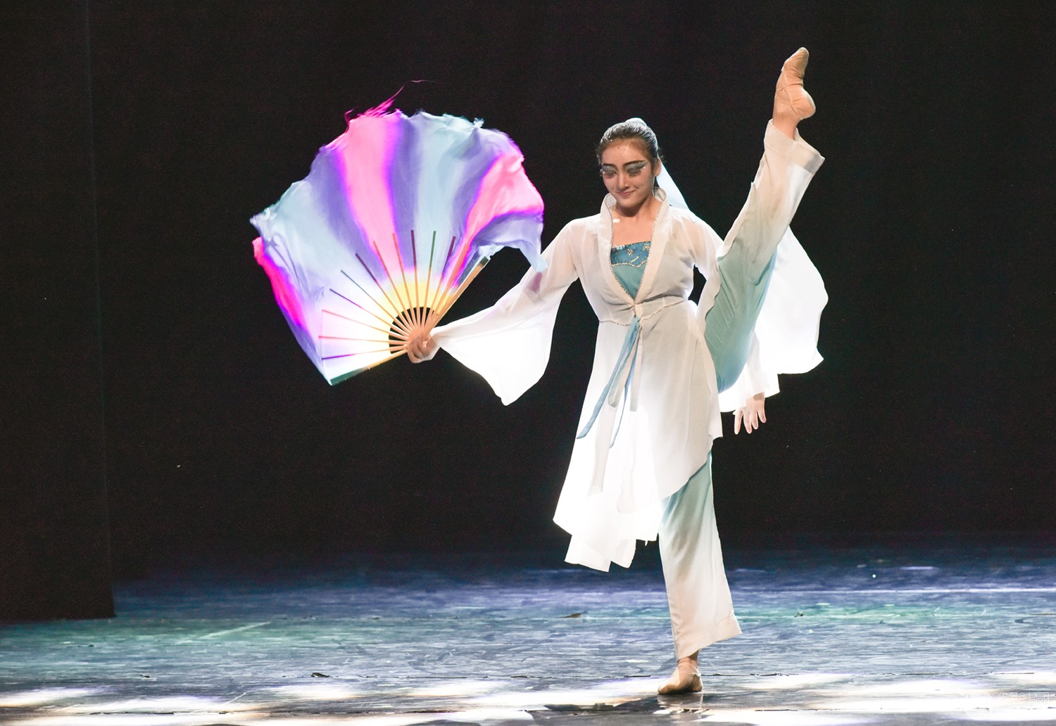 舞蹈-扇舞丹青-舞台摄影-36行南阳社区-36.01n