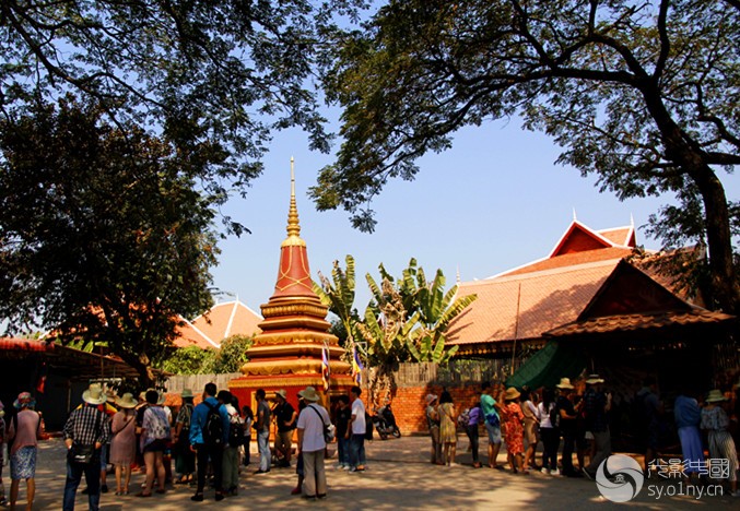 柬埔寨大榕树文化村风光