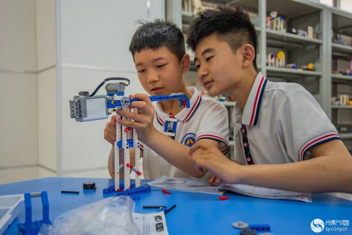 28.����ȫʾ��ѧУ��������ǵ����� ���ա�-6.jpg