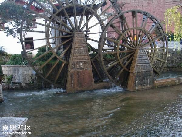 国庆各省旅游收入排行_2007年云南旅游收入(3)
