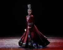 Ϸ赸塶롷
