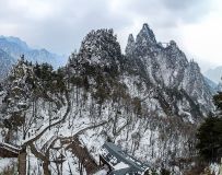 春雪老界