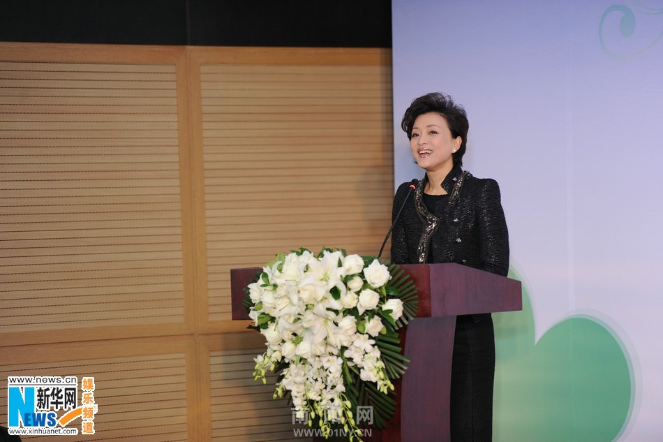 <em>杨澜</em>自曝幸福<em>生活</em> 小柯现场清唱《幸福花园》