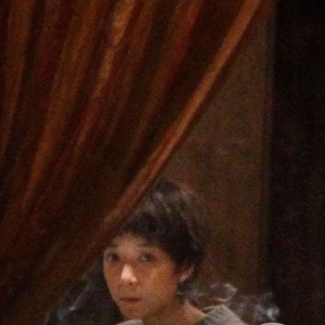  王珞丹密会光头男 图片